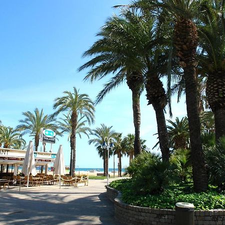 Apartamento Bonito Cerca De La Playa Кембрилс Екстериор снимка
