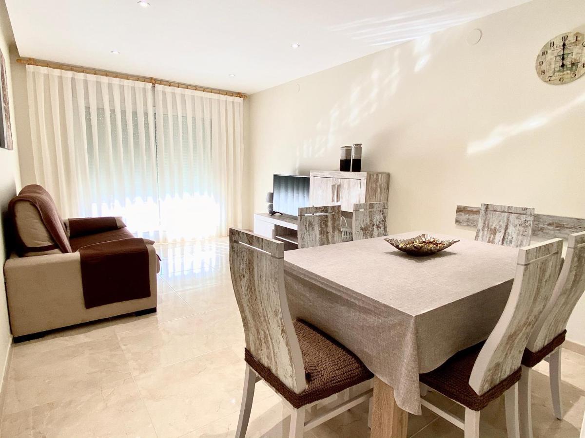 Apartamento Bonito Cerca De La Playa Кембрилс Екстериор снимка