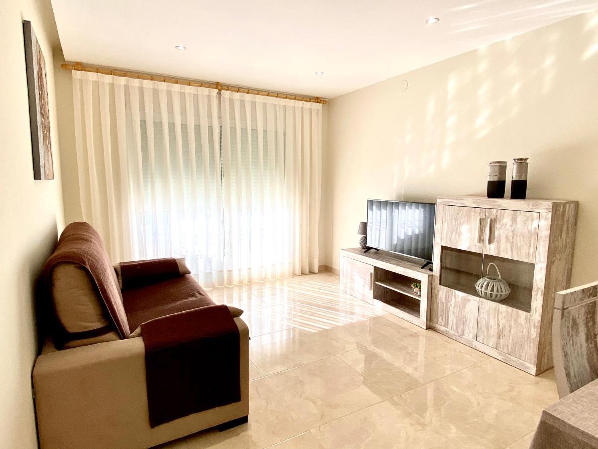 Apartamento Bonito Cerca De La Playa Кембрилс Екстериор снимка